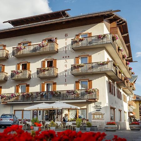 Hotel Aquila Cortina d'Ampezzo Exterior foto